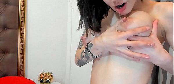  Big natural boobs play , fuck tits spit and oil them .Hotfallingdevil Live Show